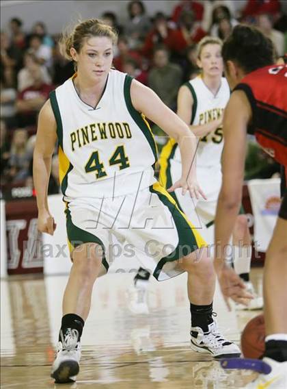 Thumbnail 1 in Castilleja vs. Pinewood (CIF CCS D5 Final) photogallery.