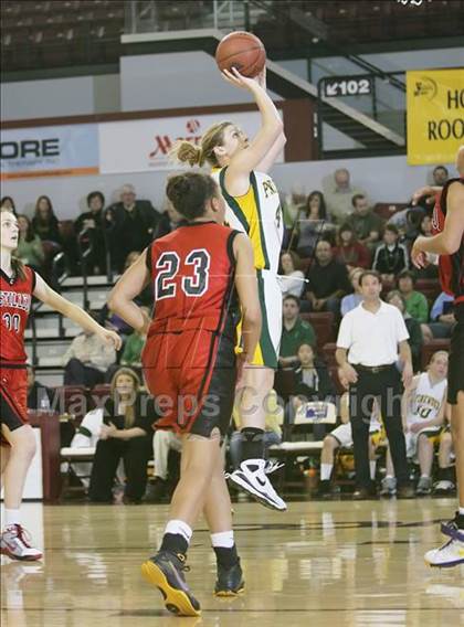Thumbnail 3 in Castilleja vs. Pinewood (CIF CCS D5 Final) photogallery.