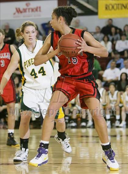 Thumbnail 1 in Castilleja vs. Pinewood (CIF CCS D5 Final) photogallery.