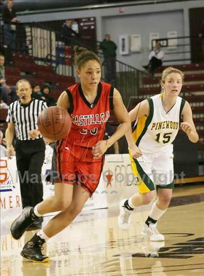 Thumbnail 3 in Castilleja vs. Pinewood (CIF CCS D5 Final) photogallery.