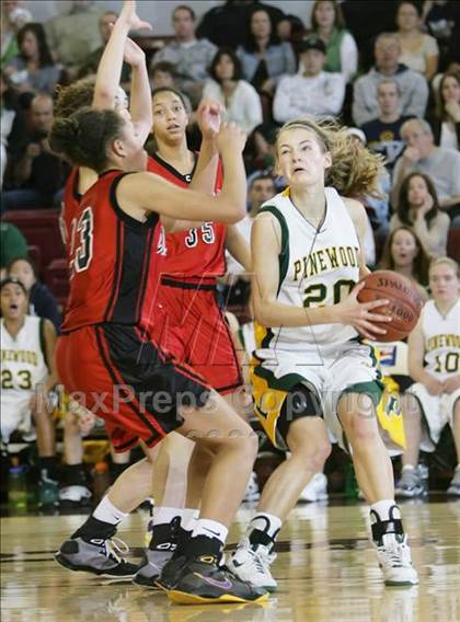 Thumbnail 2 in Castilleja vs. Pinewood (CIF CCS D5 Final) photogallery.