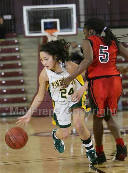 Thumbnail 3 in Castilleja vs. Pinewood (CIF CCS D5 Final) photogallery.