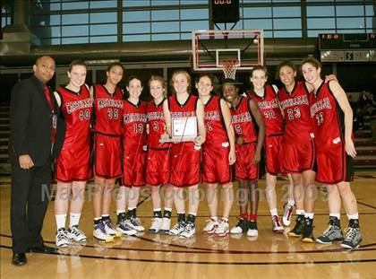 Thumbnail 1 in Castilleja vs. Pinewood (CIF CCS D5 Final) photogallery.