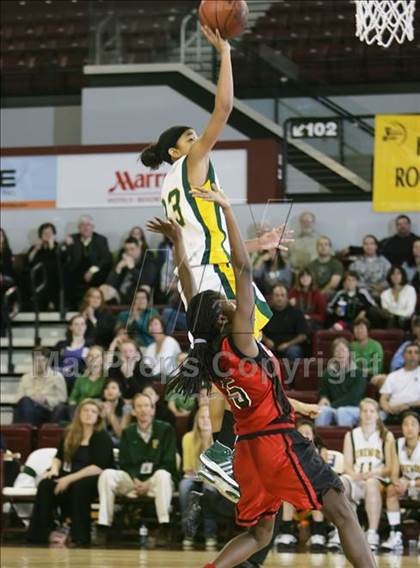 Thumbnail 3 in Castilleja vs. Pinewood (CIF CCS D5 Final) photogallery.