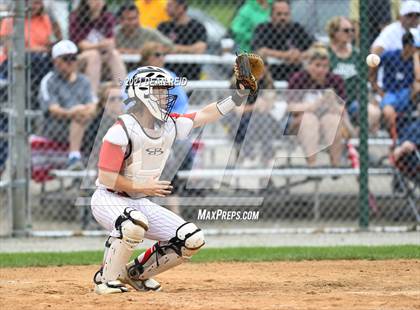 Thumbnail 2 in Lockport @ Homewood-Flossmoor (IHSA 4A Regional Final) photogallery.