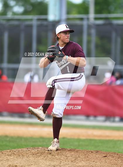 Thumbnail 2 in Lockport @ Homewood-Flossmoor (IHSA 4A Regional Final) photogallery.