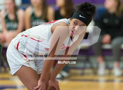 Thumbnail 2 in Skyline vs. Newport - Bellevue photogallery.
