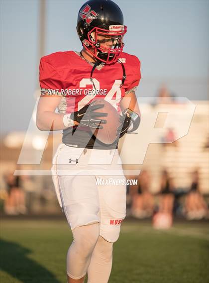 Thumbnail 3 in South @ Muskego photogallery.