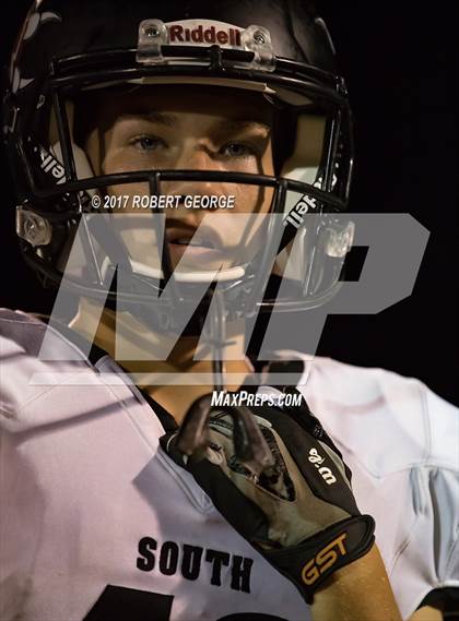 Thumbnail 2 in South @ Muskego photogallery.