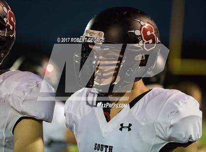 Thumbnail 1 in South @ Muskego photogallery.