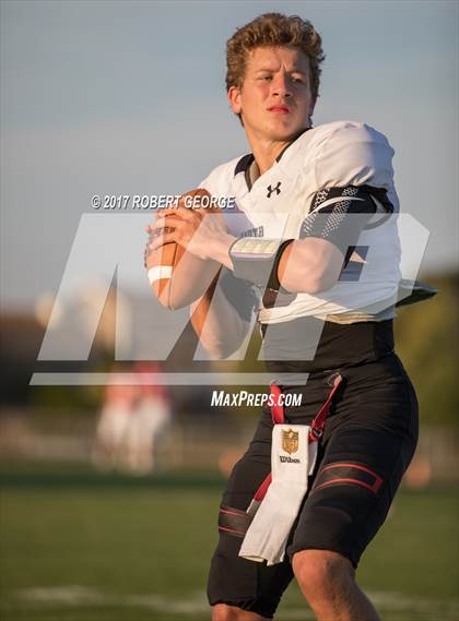 Thumbnail 1 in South @ Muskego photogallery.