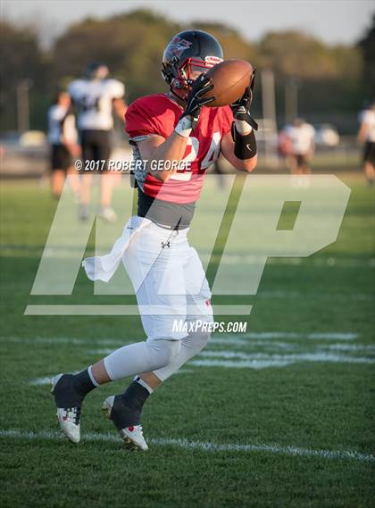 Thumbnail 2 in South @ Muskego photogallery.