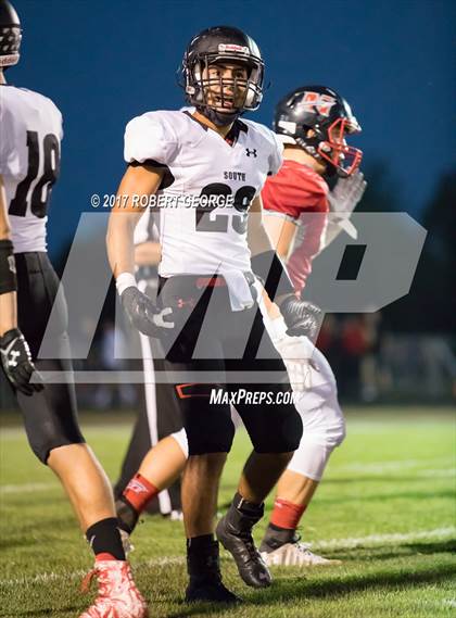 Thumbnail 2 in South @ Muskego photogallery.