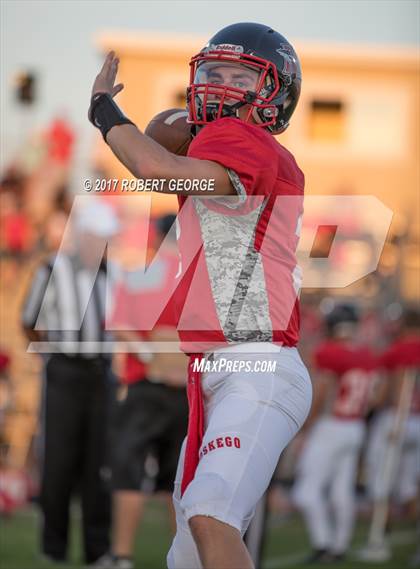 Thumbnail 2 in South @ Muskego photogallery.