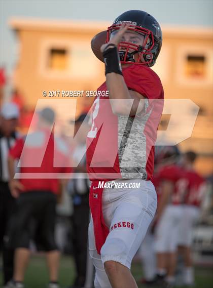 Thumbnail 2 in South @ Muskego photogallery.