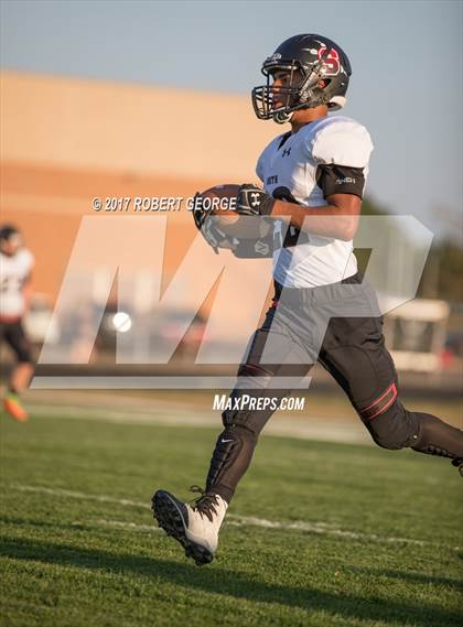 Thumbnail 2 in South @ Muskego photogallery.