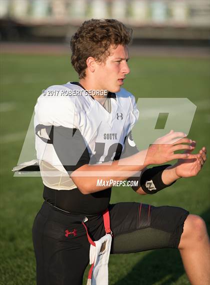 Thumbnail 1 in South @ Muskego photogallery.