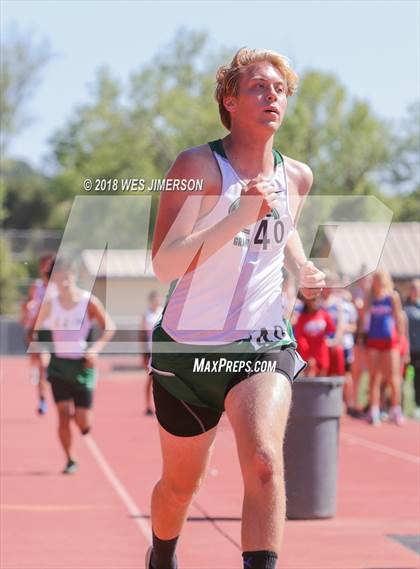 Thumbnail 3 in Sierra Foothill League Tri Meet photogallery.