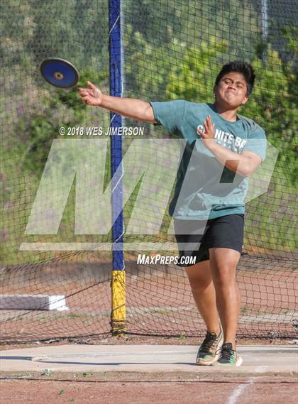 Thumbnail 2 in Sierra Foothill League Tri Meet photogallery.