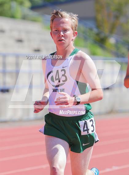 Thumbnail 3 in Sierra Foothill League Tri Meet photogallery.