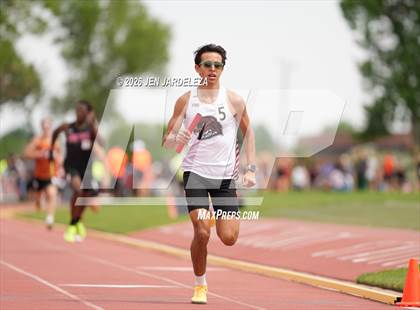Thumbnail 1 in CHSAA 4A Final (4x800 Meter Relay) photogallery.