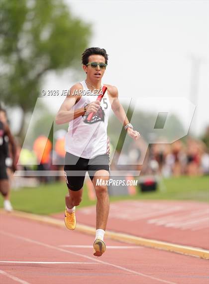 Thumbnail 3 in CHSAA 4A Final (4x800 Meter Relay) photogallery.