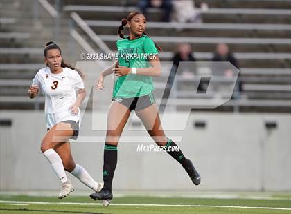 Thumbnail 3 in Dripping Springs vs.  Southlake Carroll (NEPS Showcase) photogallery.