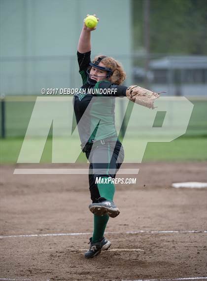 Thumbnail 2 in Sheldon @ Roseburg photogallery.
