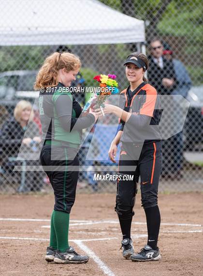 Thumbnail 2 in Sheldon @ Roseburg photogallery.