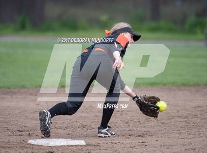 Thumbnail 1 in Sheldon @ Roseburg photogallery.