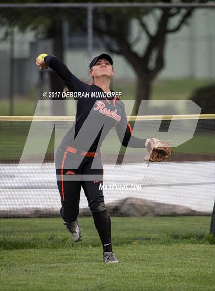 Thumbnail 3 in Sheldon @ Roseburg photogallery.