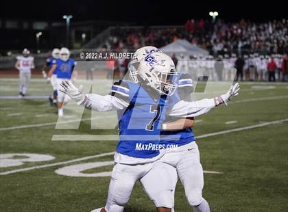 Thumbnail 2 in Blue Valley West vs. Gardner-Edgerton (KSHSAA 6A Regional Playoff) photogallery.