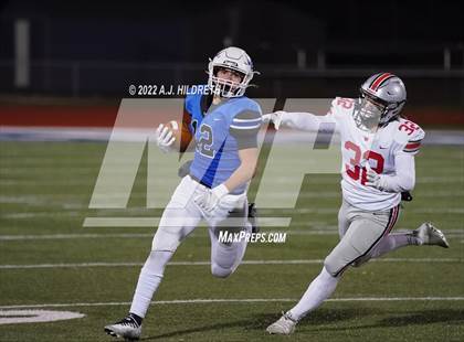 Thumbnail 1 in Blue Valley West vs. Gardner-Edgerton (KSHSAA 6A Regional Playoff) photogallery.