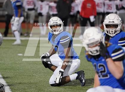 Thumbnail 3 in Blue Valley West vs. Gardner-Edgerton (KSHSAA 6A Regional Playoff) photogallery.