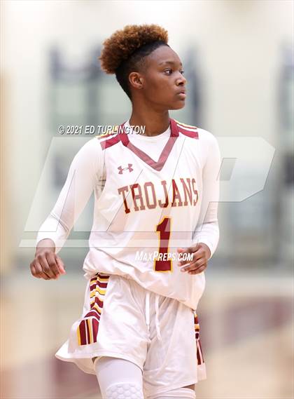 Thumbnail 2 in Osborne @ Lassiter photogallery.