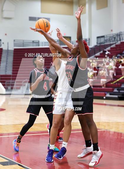 Thumbnail 2 in Osborne @ Lassiter photogallery.