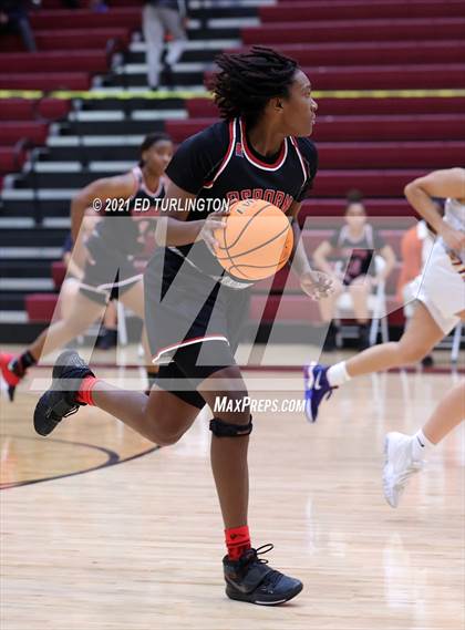 Thumbnail 3 in Osborne @ Lassiter photogallery.