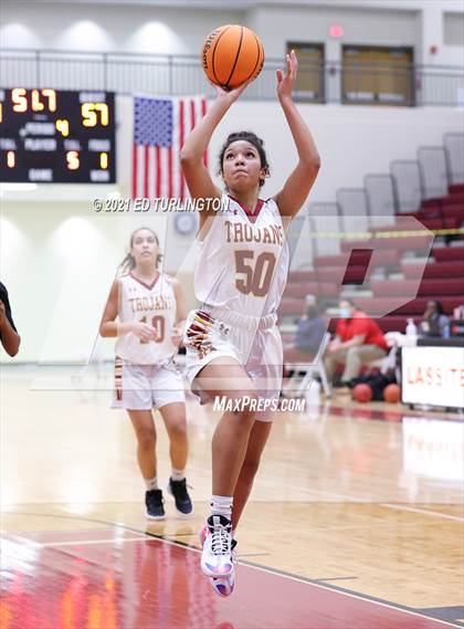 Thumbnail 3 in Osborne @ Lassiter photogallery.