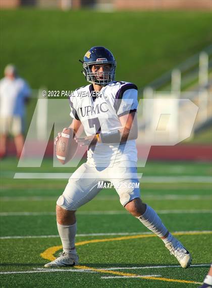 Thumbnail 2 in PIAA District IV All-Star Game photogallery.
