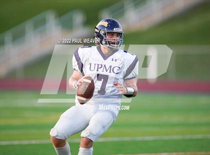 Thumbnail 3 in PIAA District IV All-Star Game photogallery.