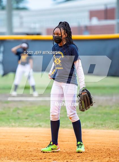 Thumbnail 2 in Terry Sanford @ E.E. Smith photogallery.