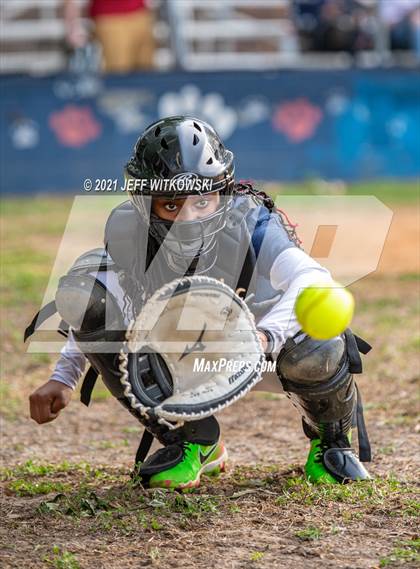 Thumbnail 3 in Terry Sanford @ E.E. Smith photogallery.