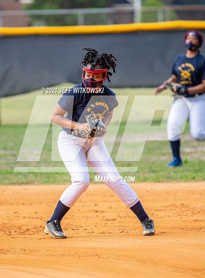Thumbnail 1 in Terry Sanford @ E.E. Smith photogallery.