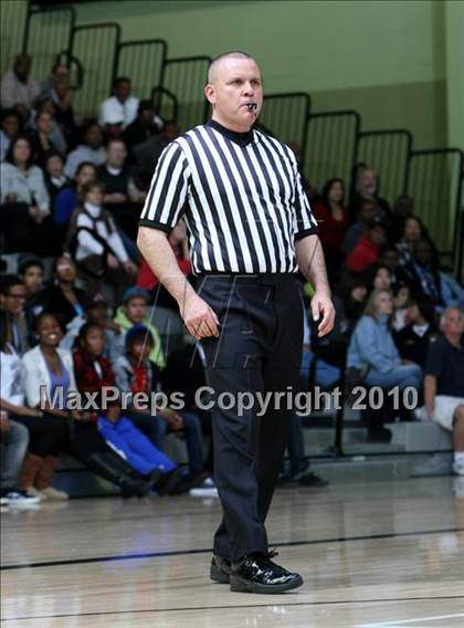Thumbnail 2 in LACES vs. View Park (CIF LA City Section Small School Final) photogallery.