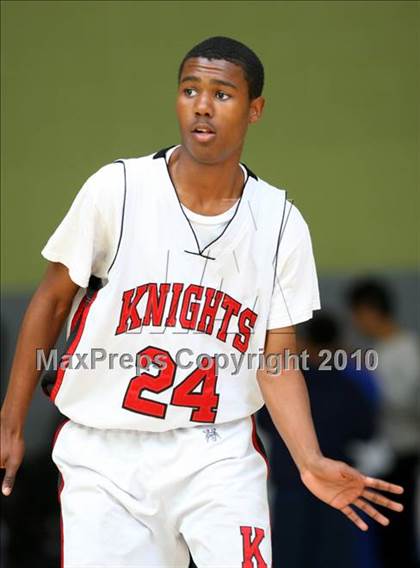 Thumbnail 2 in LACES vs. View Park (CIF LA City Section Small School Final) photogallery.