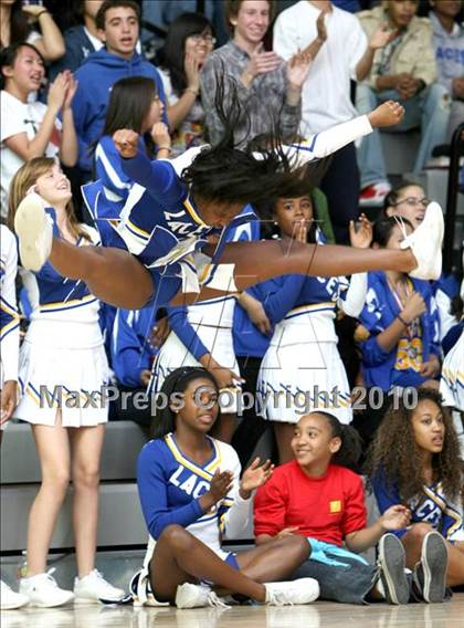 Thumbnail 3 in LACES vs. View Park (CIF LA City Section Small School Final) photogallery.