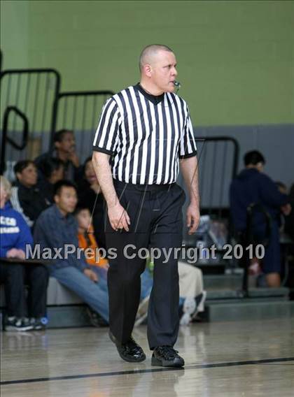 Thumbnail 2 in LACES vs. View Park (CIF LA City Section Small School Final) photogallery.