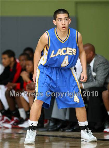 Thumbnail 2 in LACES vs. View Park (CIF LA City Section Small School Final) photogallery.