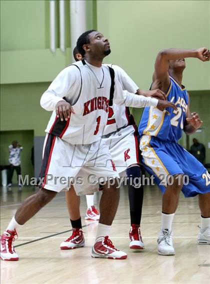 Thumbnail 1 in LACES vs. View Park (CIF LA City Section Small School Final) photogallery.