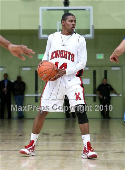 Thumbnail 3 in LACES vs. View Park (CIF LA City Section Small School Final) photogallery.
